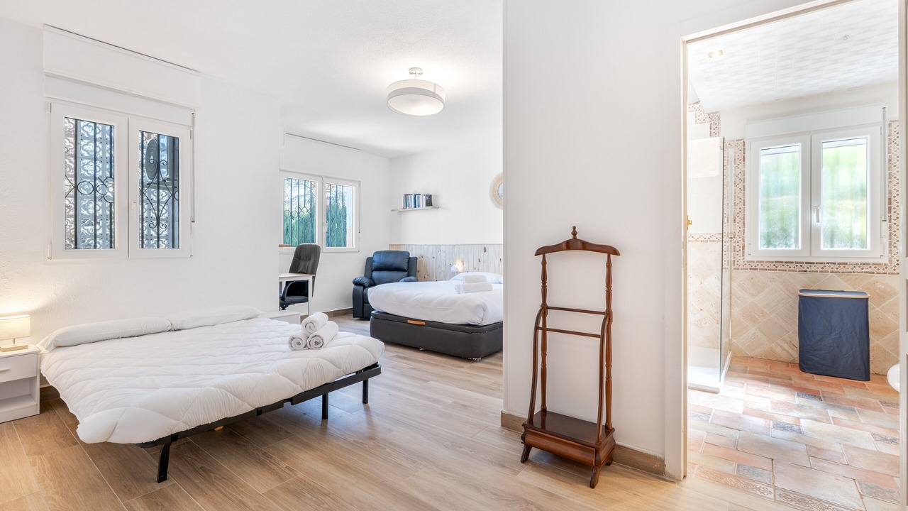 Photo of Bedroom in Gojar