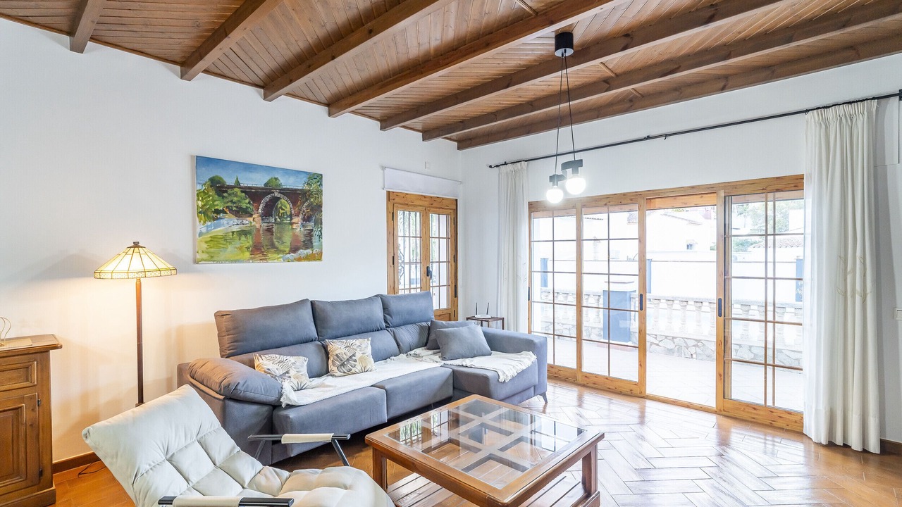 Photo of Livingroom in Coin