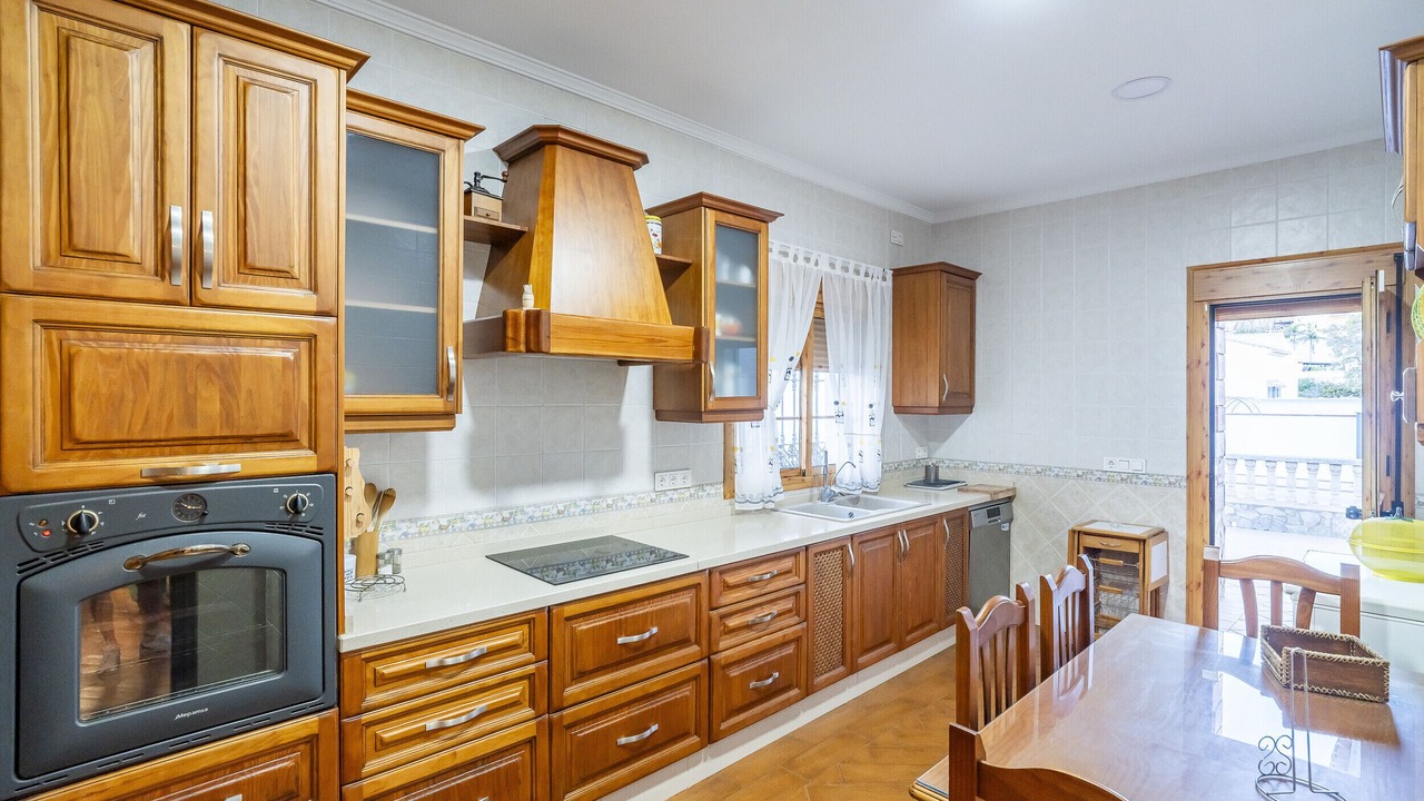 Photo of Kitchen in Coin