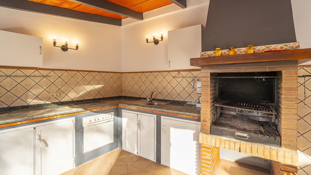 Photo of Kitchen in Coin