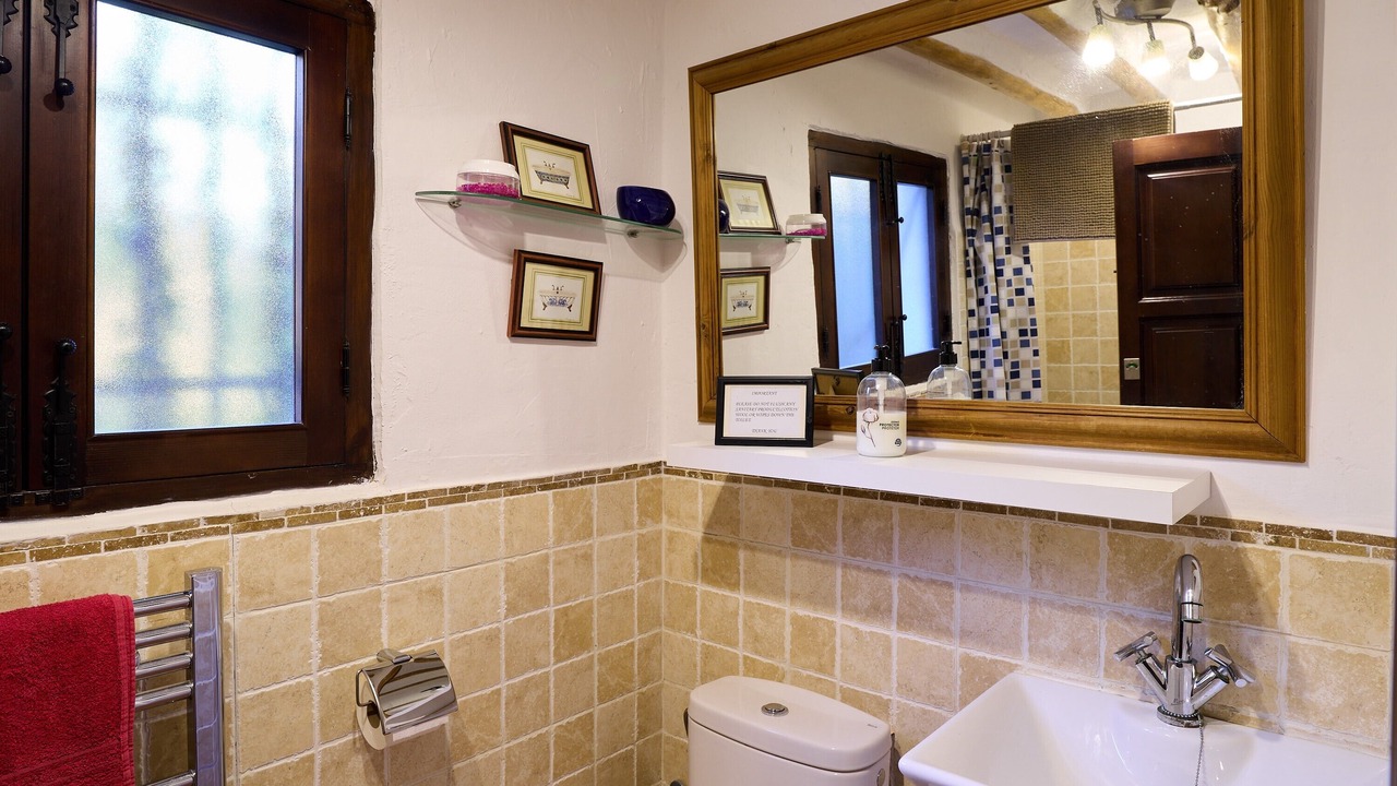 Photo of Bathroom in Iznajar
