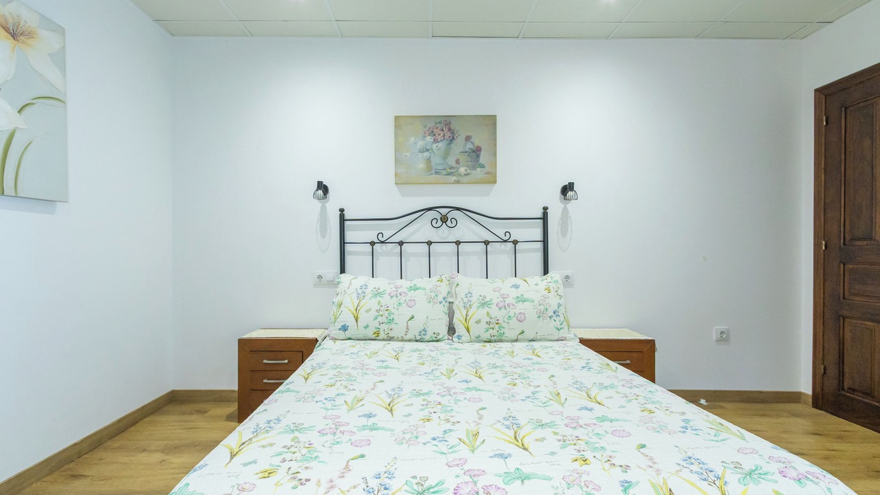 Photo of Bedroom in Cardes