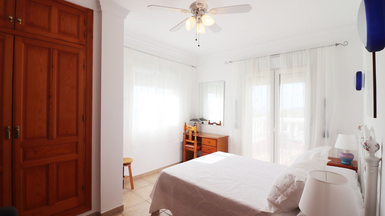 Photo of Bedroom in Maro