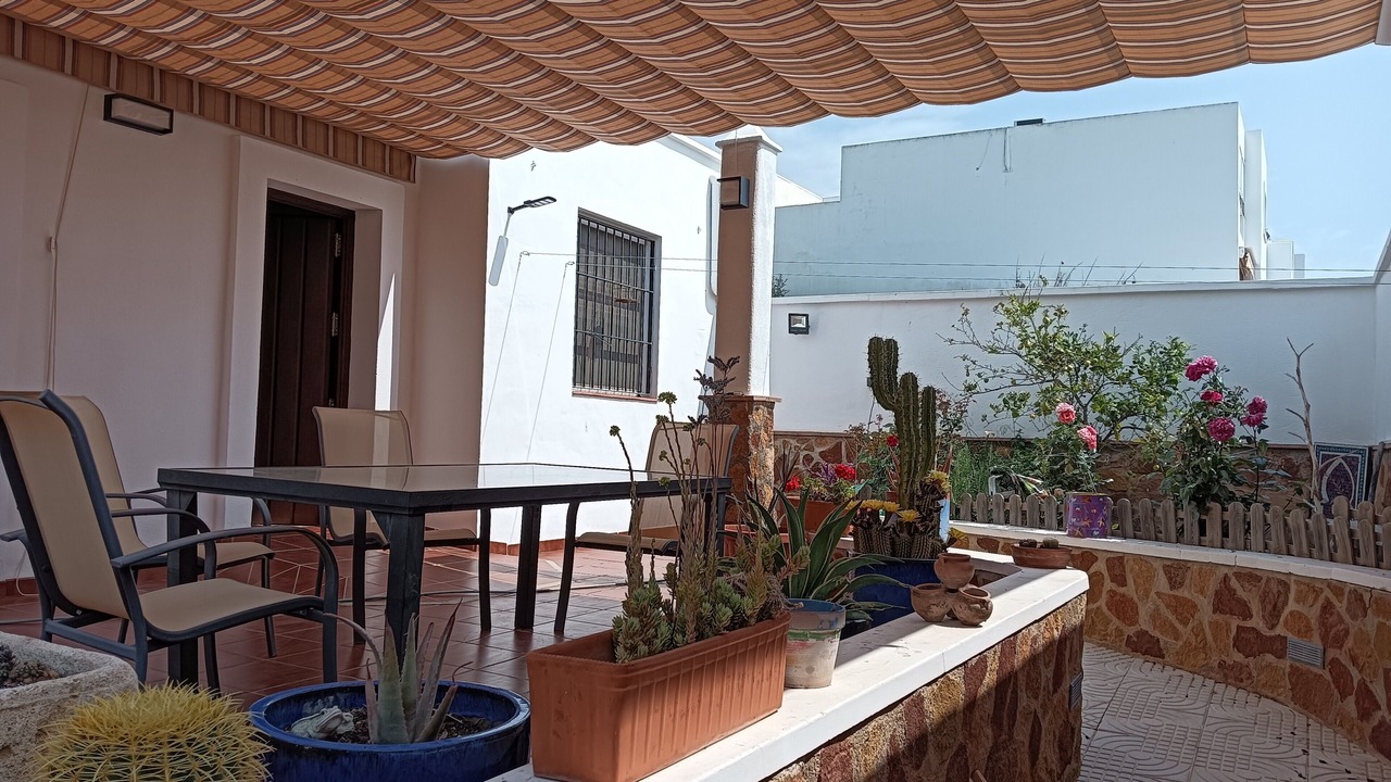 Photo of Outdoor in Felix