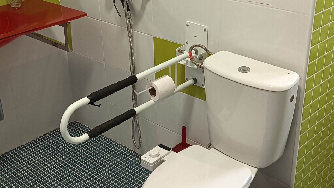 Photo of Bathroom in Felix