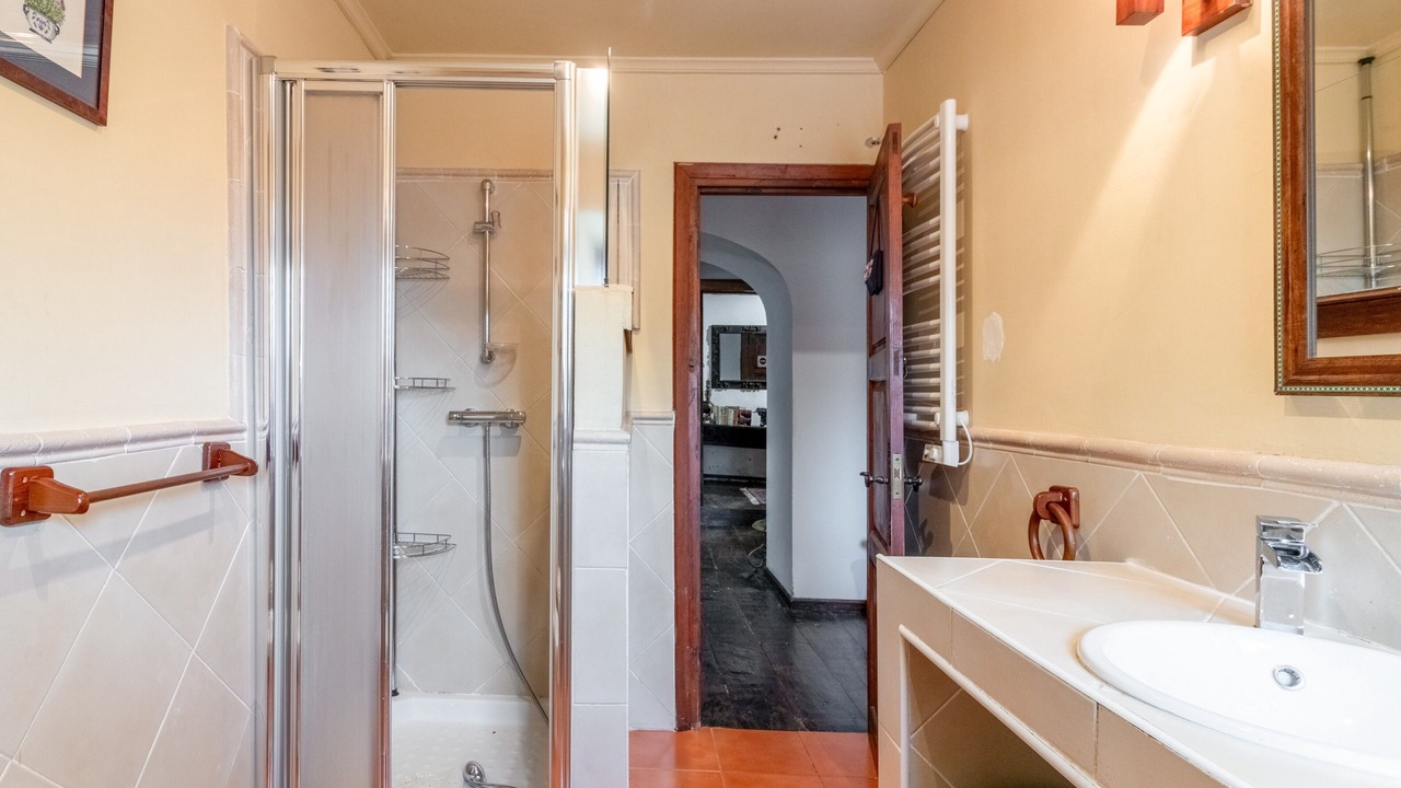 Photo of Bathroom in Herrerias