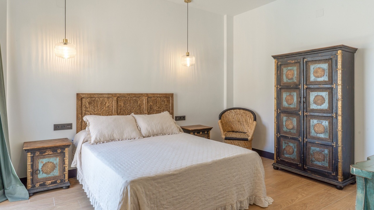 Photo of Bedroom in Coin