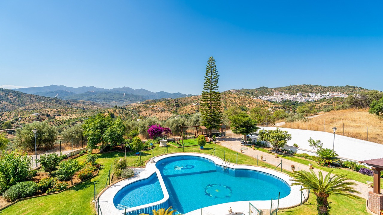 Photo of Outdoor in Guaro