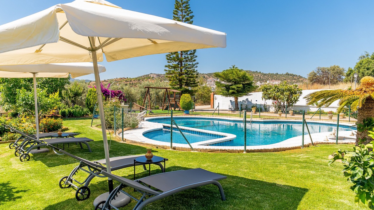 Photo of Outdoor in Guaro