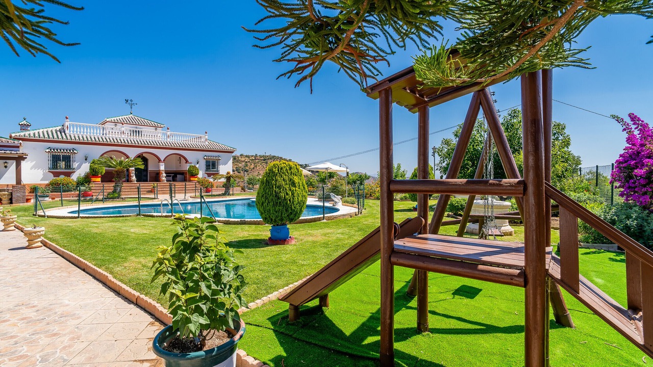 Photo of Outdoor in Guaro