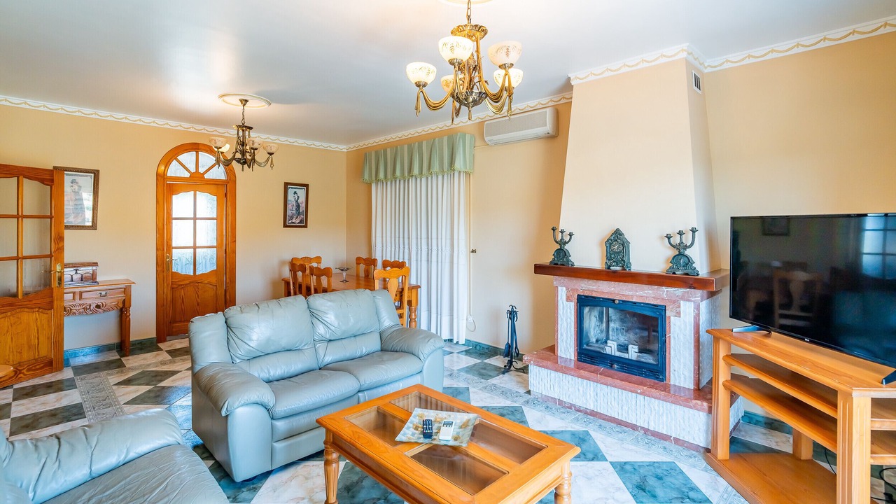 Photo of Livingroom in Guaro