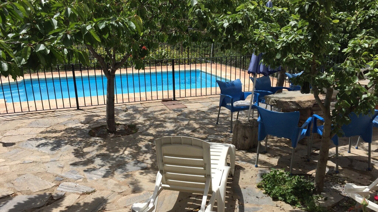 Photo of Outdoor in Laroya