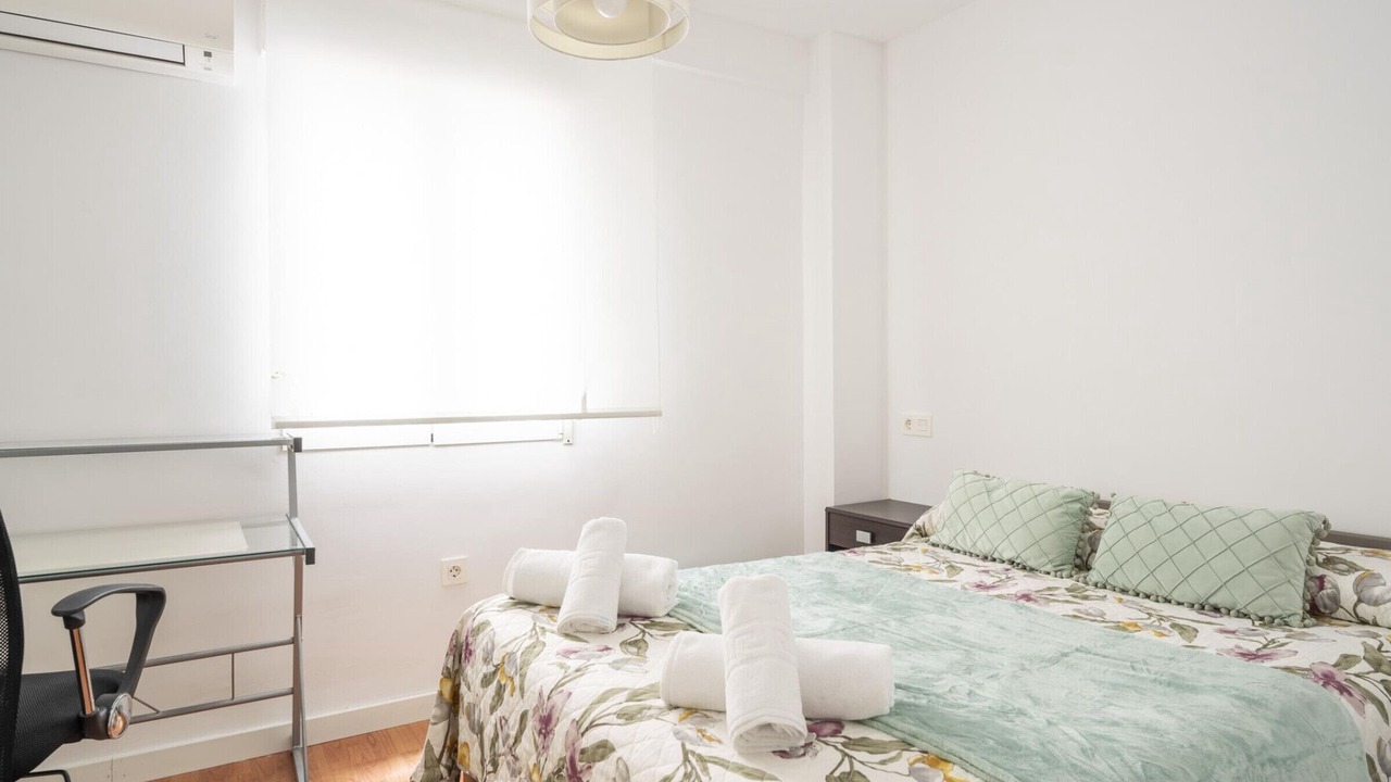 Photo of Bedroom in Figares