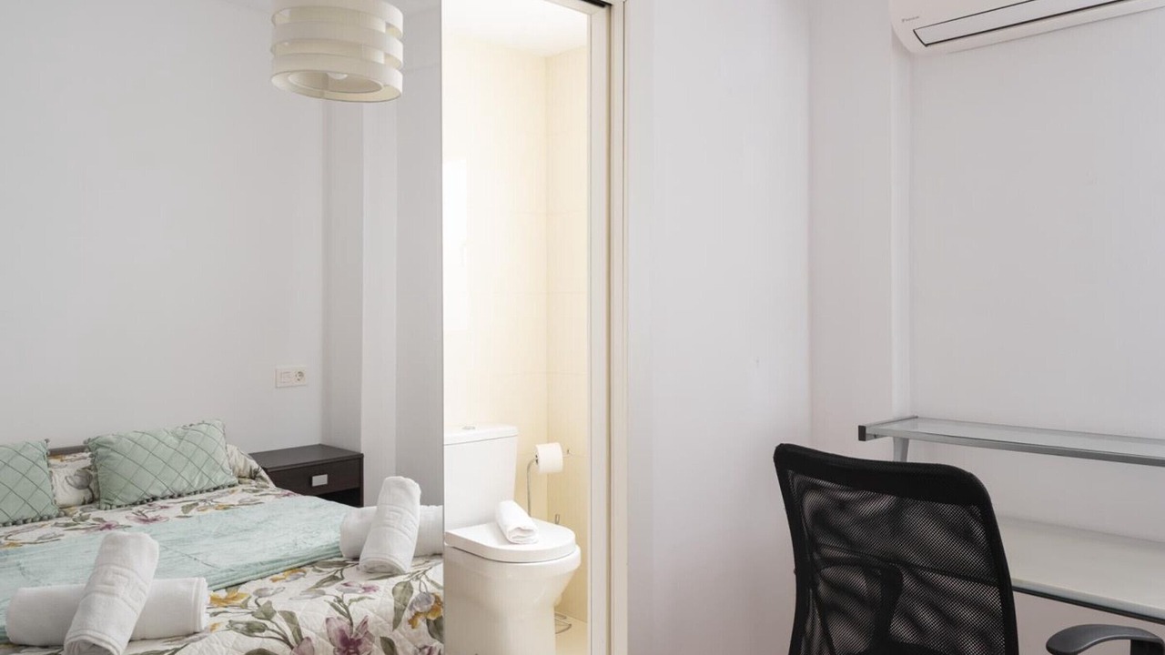 Photo of Bedroom in Figares