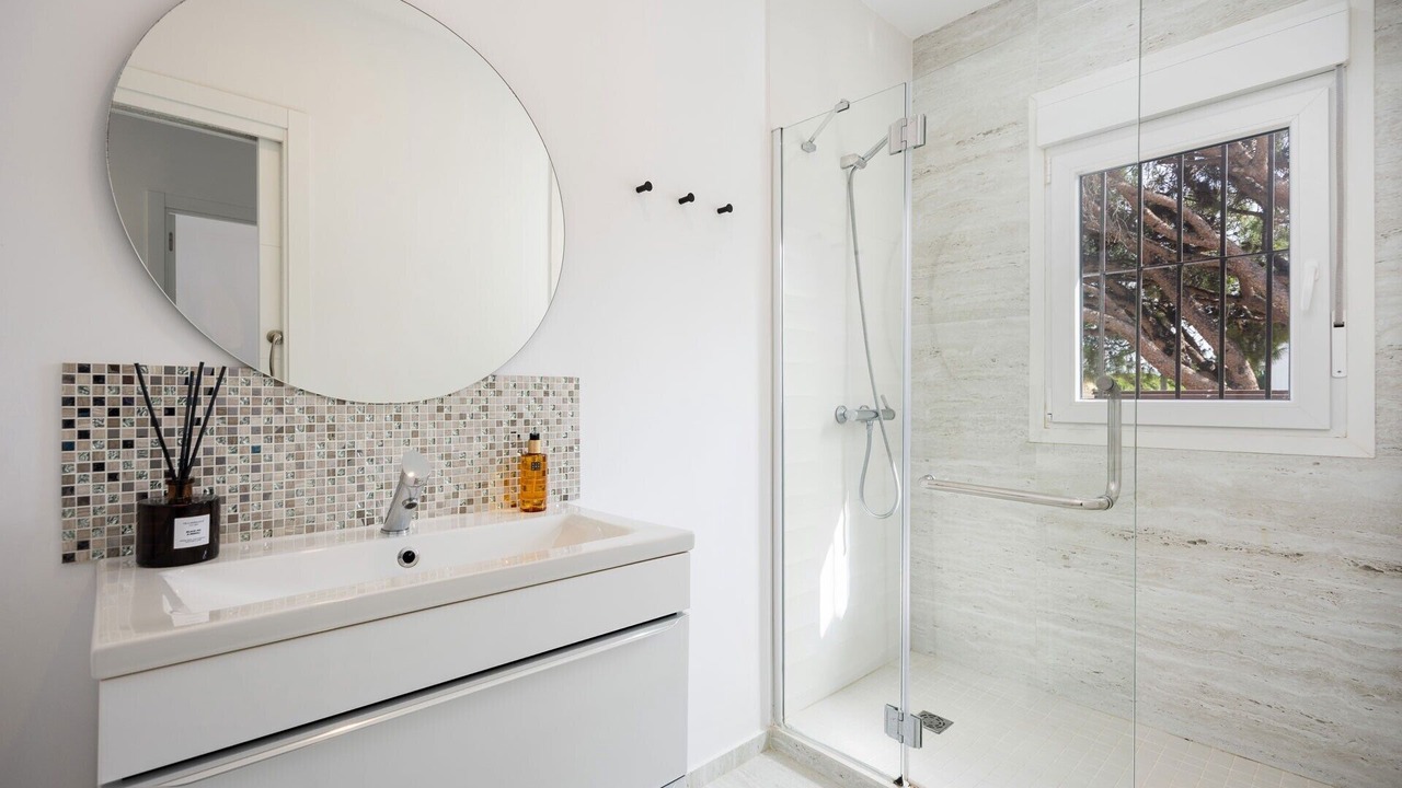 Photo of Bathroom in Poblado de Sancti Petri