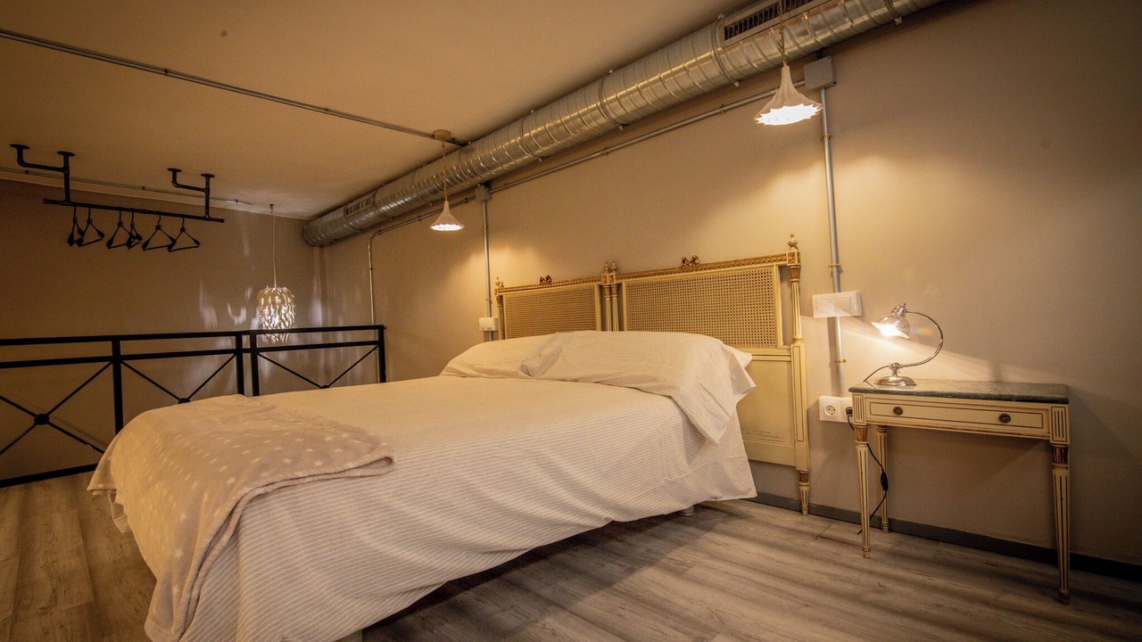 Photo of Bedroom in Figares
