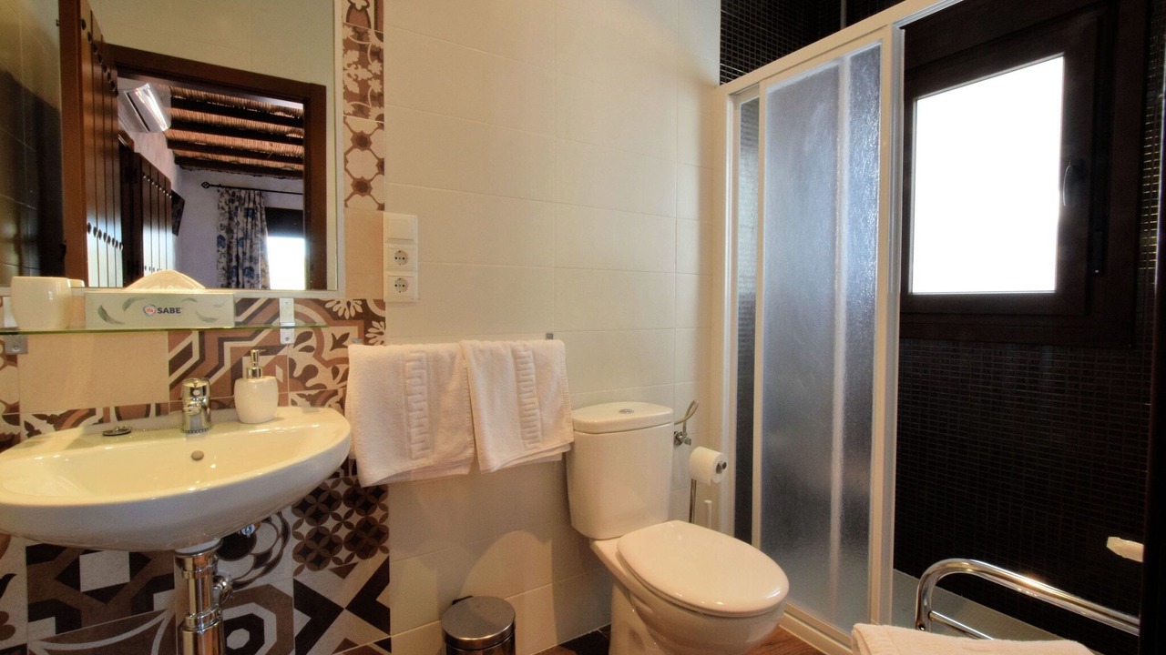 Photo of Bathroom in Canillas de Albaida