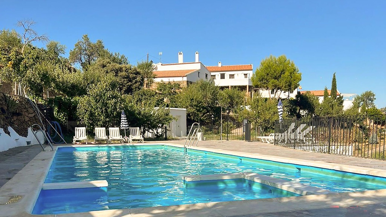 Photo of Outdoor in Laroya