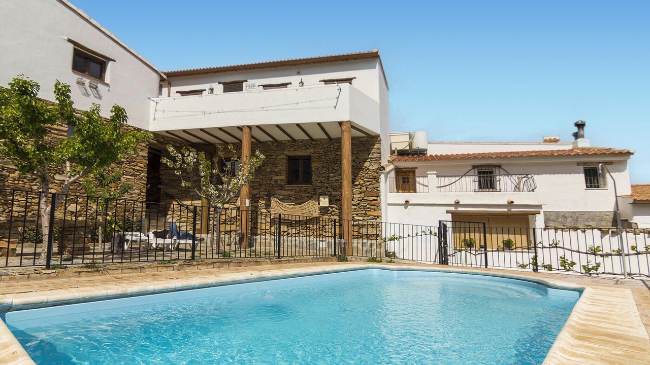 Photo of Outdoor in Laroya