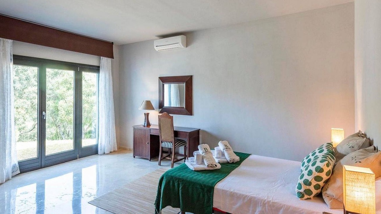 Photo of Bedroom in Benadalid