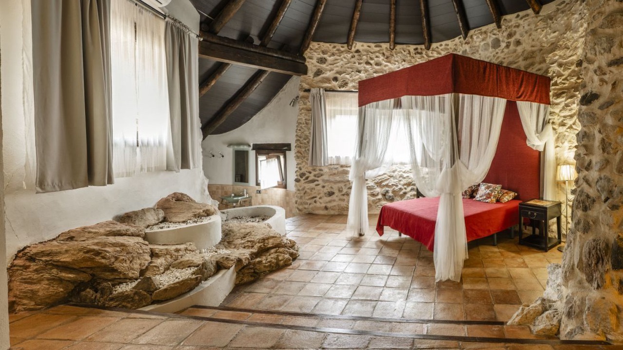 Photo of Bedroom in Benadalid