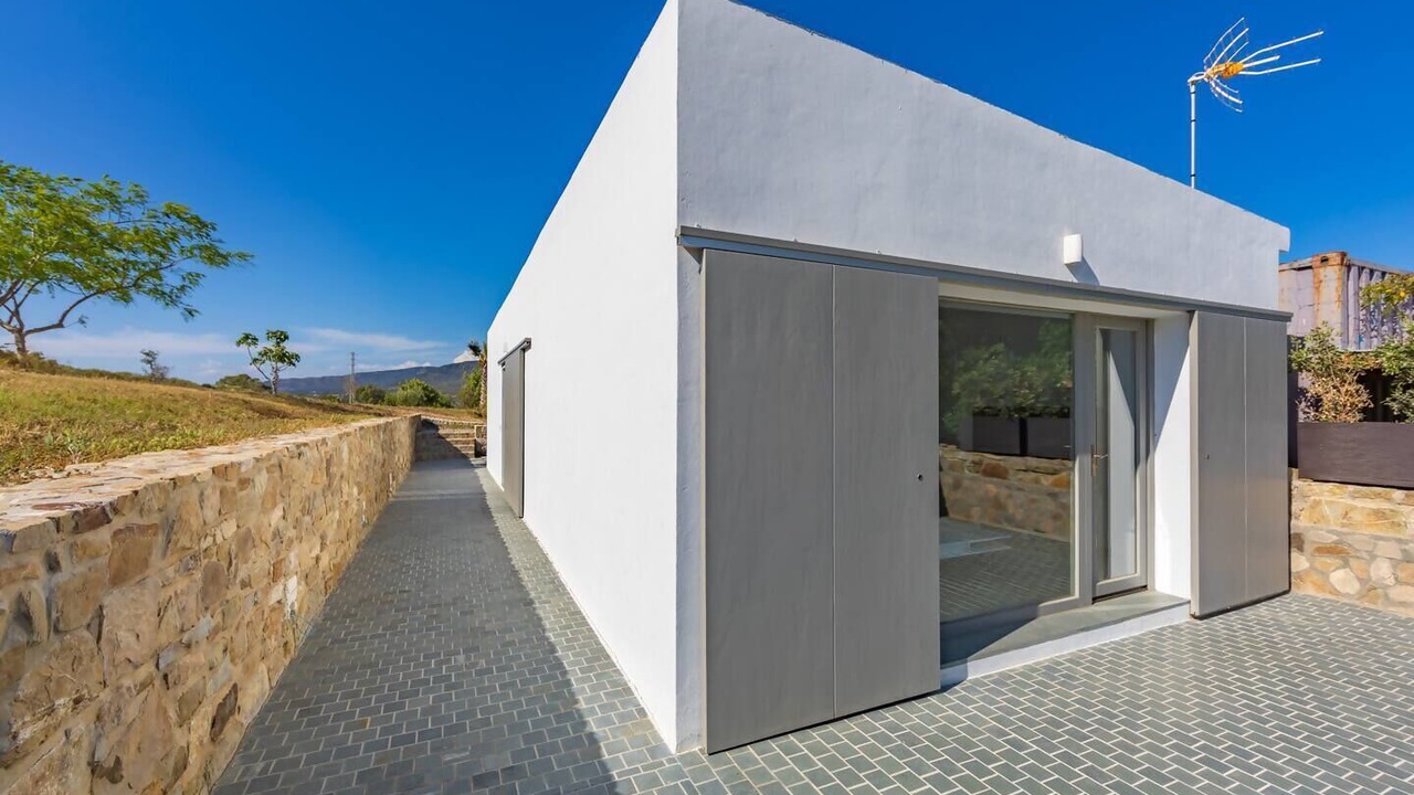 Photo of Outdoor in Bolonia
