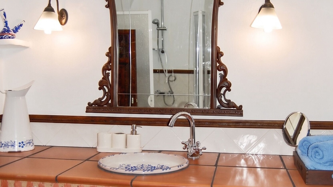 Photo of Bathroom in Anora