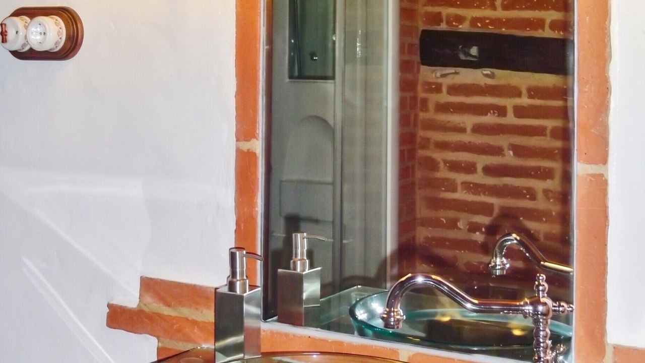 Photo of Bathroom in Anora