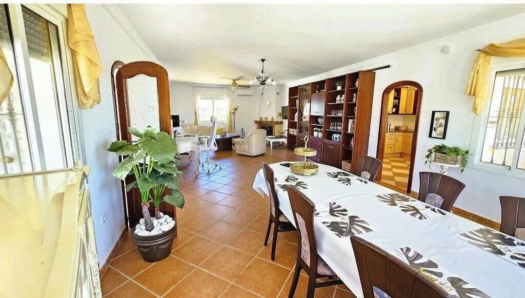 Photo of Others in Vinuela