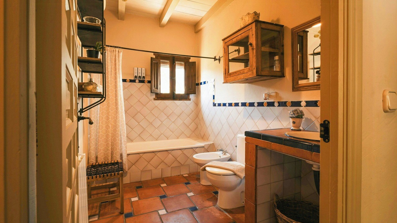 Photo of Bathroom in Guejar Sierra
