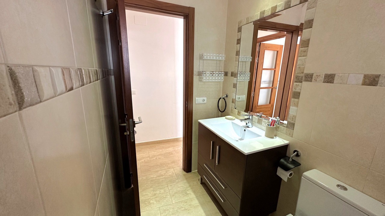 Photo of Bathroom in Maro
