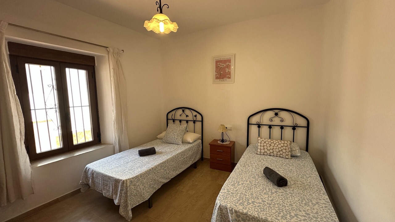 Photo of Bedroom in Maro