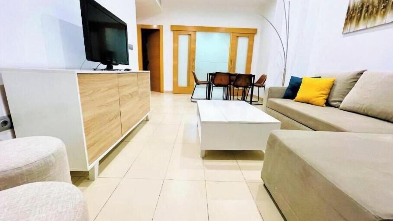 Photo of Livingroom in Central District