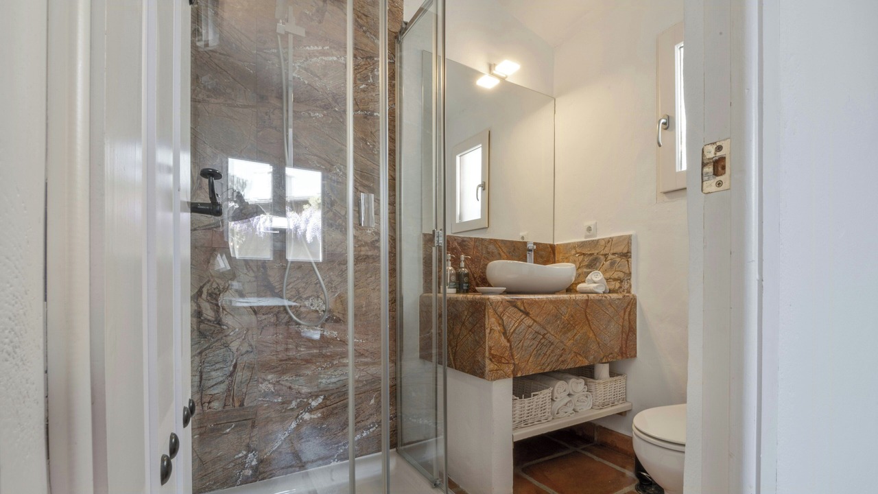 Photo of Bathroom in Canillas de Aceituno