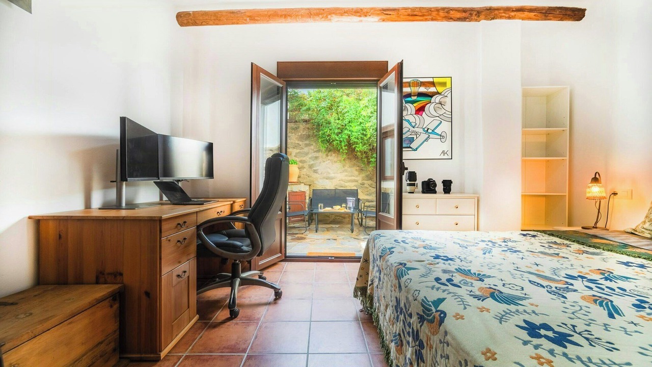 Photo of Bedroom in Mecina Bombaron