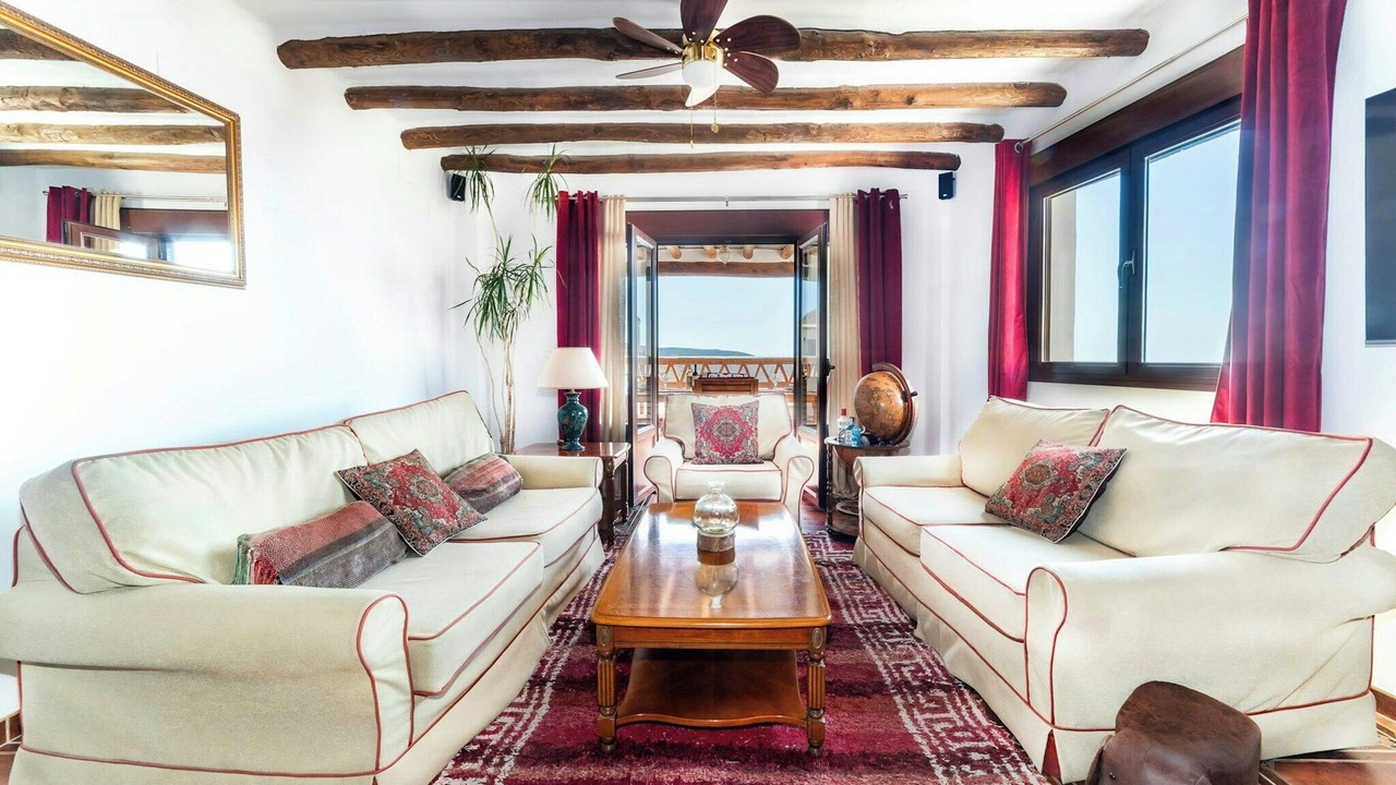 Photo of Livingroom in Mecina Bombaron