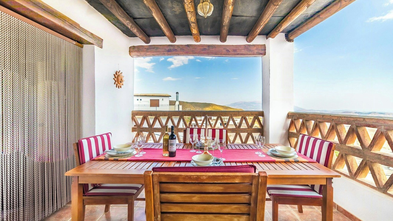 Photo of Outdoor in Mecina Bombaron
