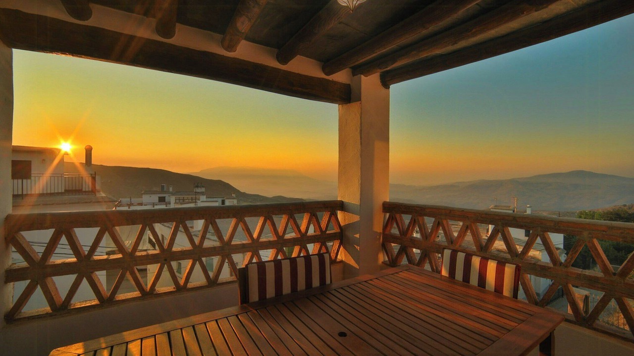Photo of Outdoor in Mecina Bombaron