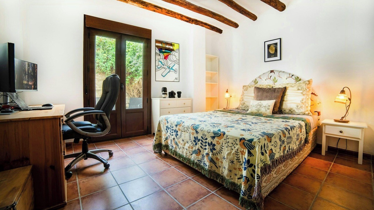 Photo of Bedroom in Mecina Bombaron