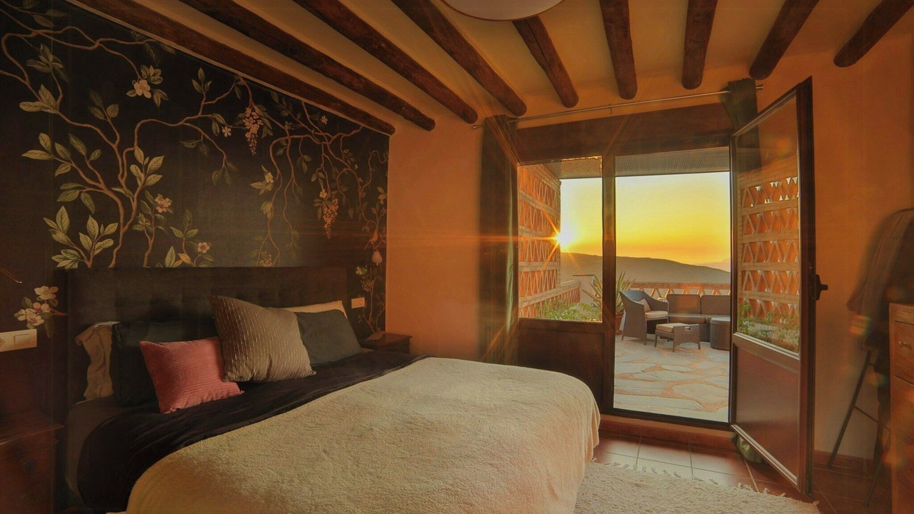 Photo of Bedroom in Mecina Bombaron