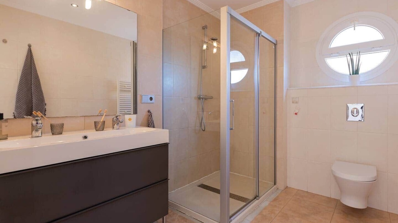 Photo of Bathroom in Islantilla