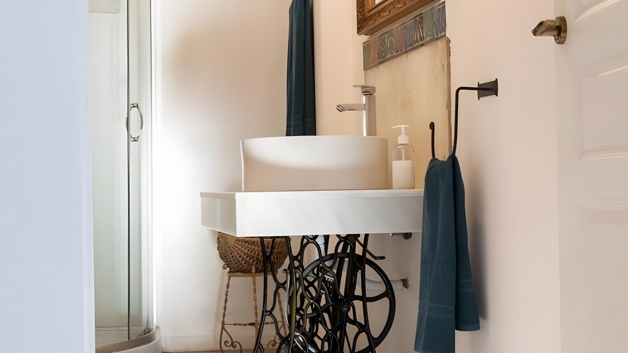 Photo of Bathroom in Santa Ana la Real