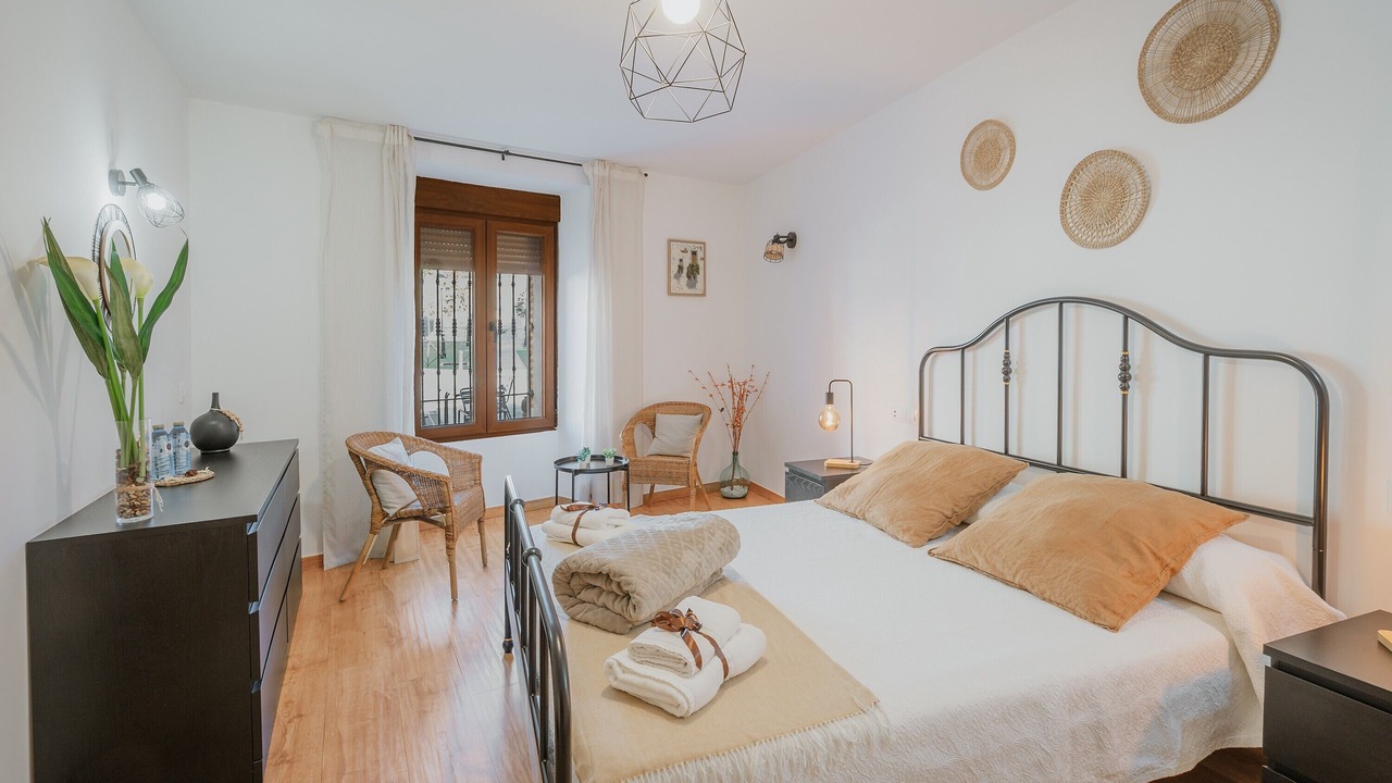 Photo of Bedroom in Madrigal de las Altas Torres