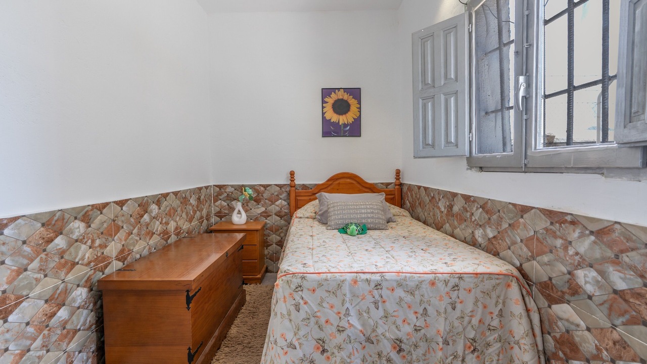 Photo of Bedroom in Adra