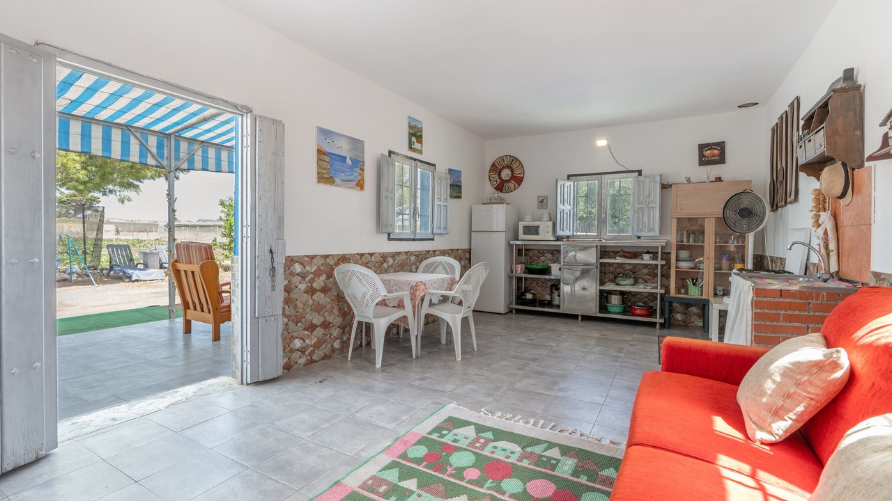 Photo of Livingroom in Adra