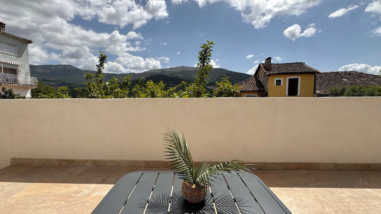 Photo of Patio Balcony in Mombeltran