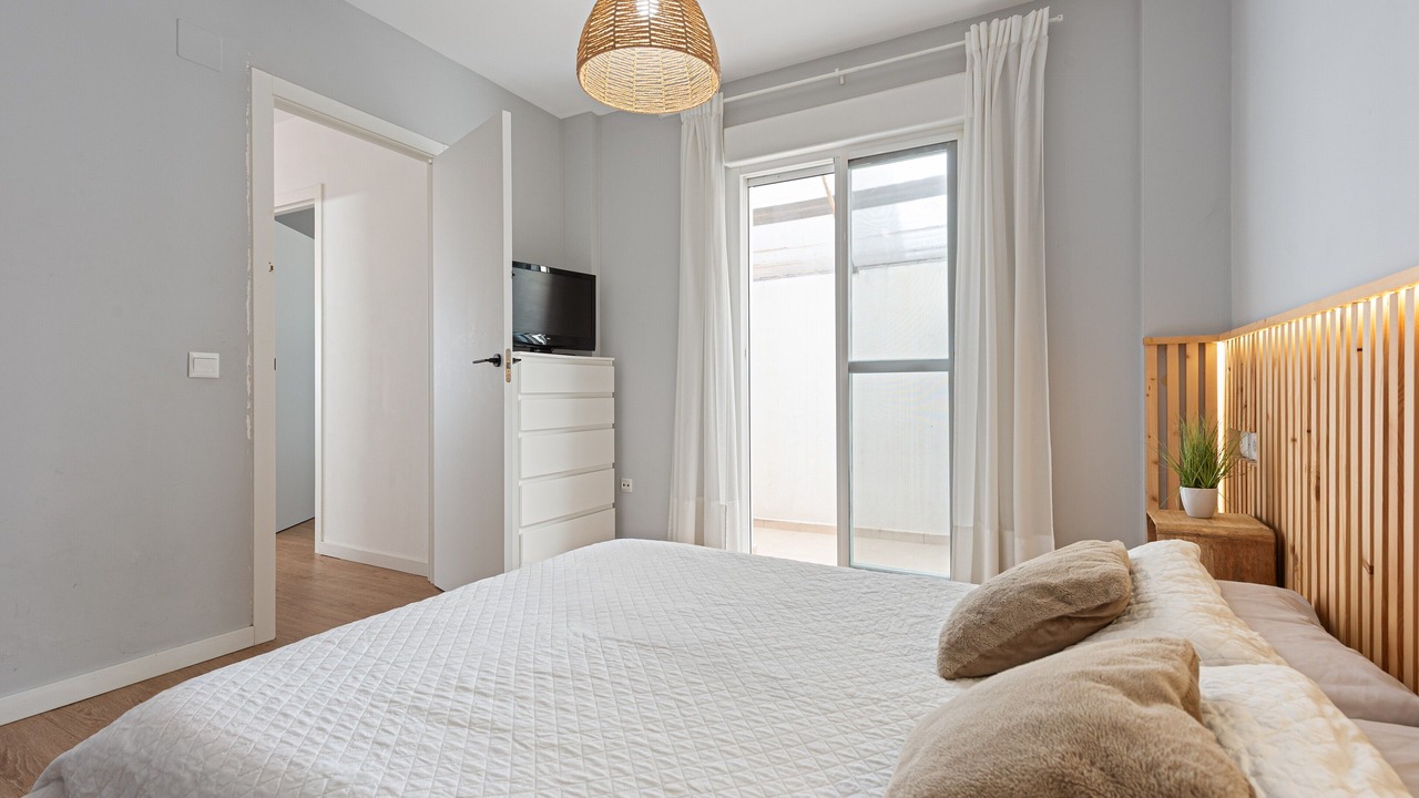 Photo of Bedroom in Bailen-Miraflores