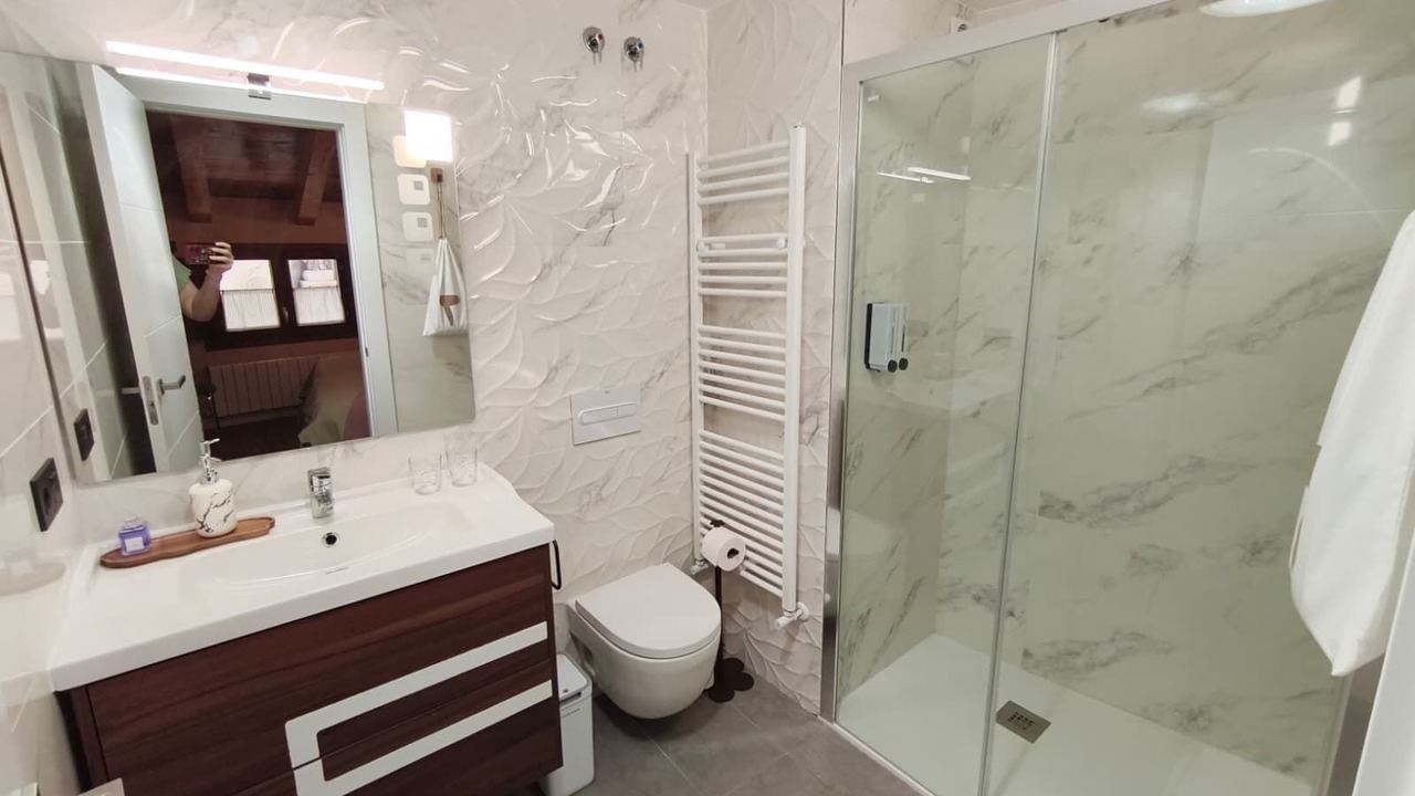 Photo of Bathroom in Santo Domingo de Silos