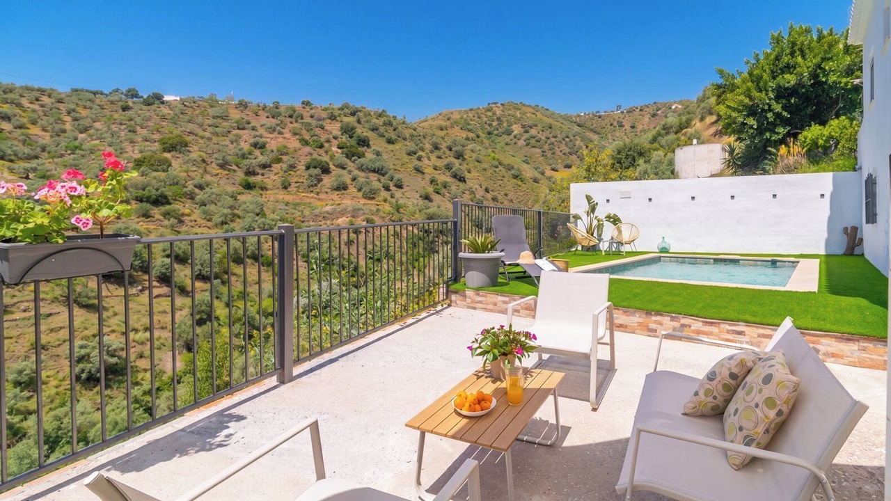 Photo of Patio Balcony in Sayalonga