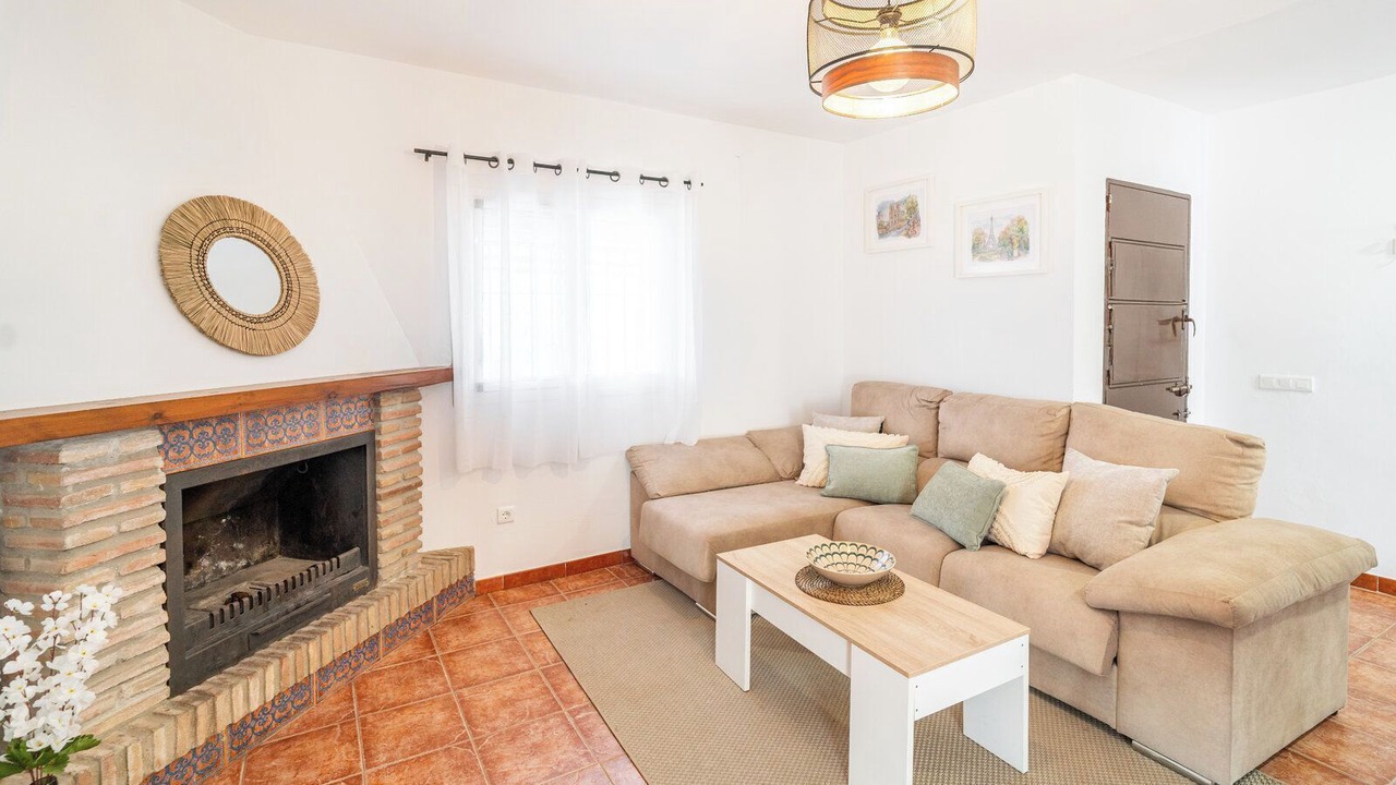 Photo of Livingroom in Sayalonga